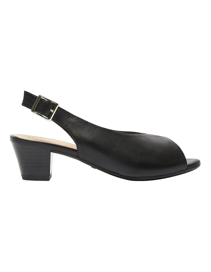 Hilda Sandals in Black Leather