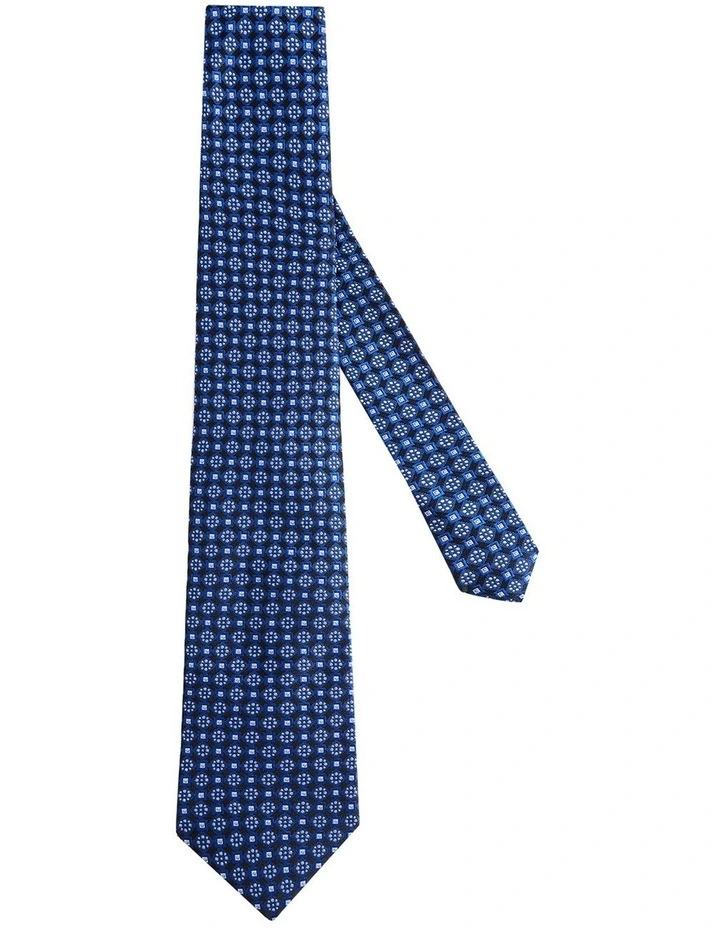 Berry Tie in Navy Sky