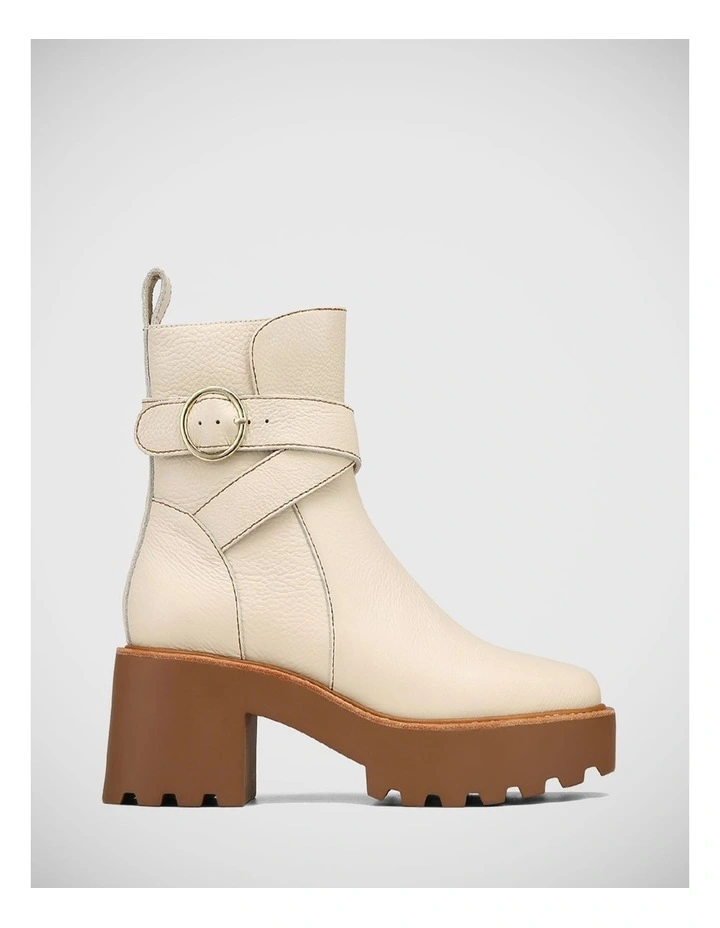 Solay Leather Ankle Boot in Vintage Ivory