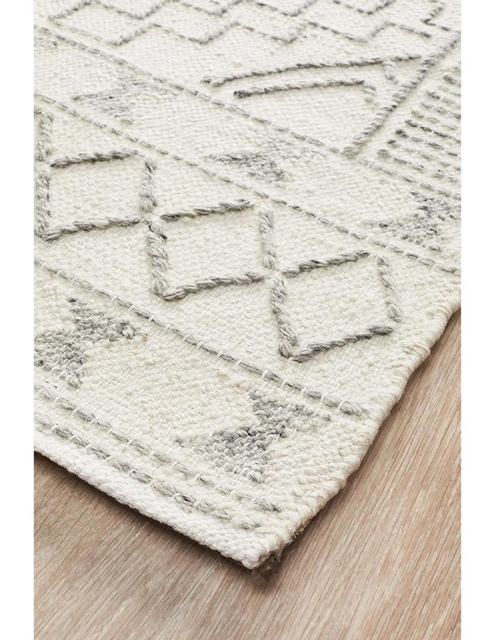 Salena Rug Ivory