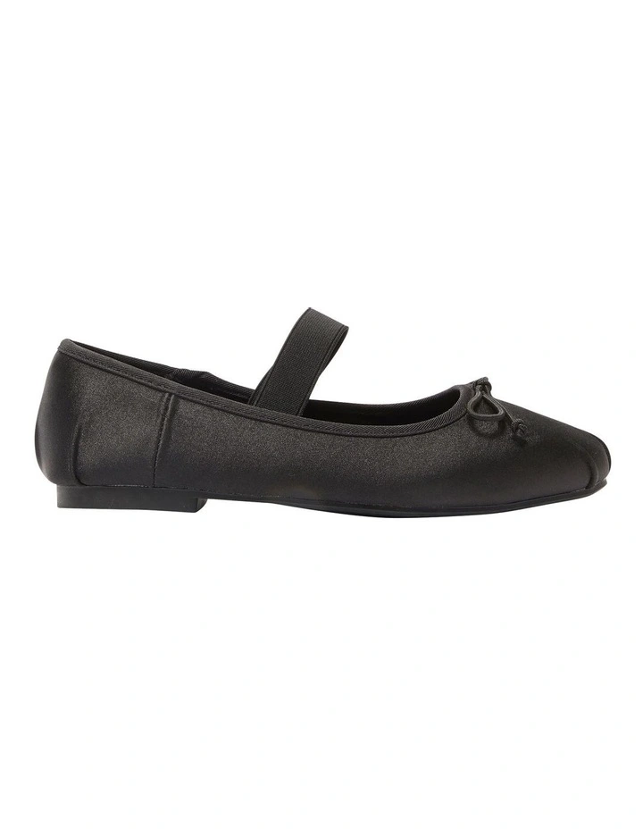 Rose Flat Shoes in Black Satin