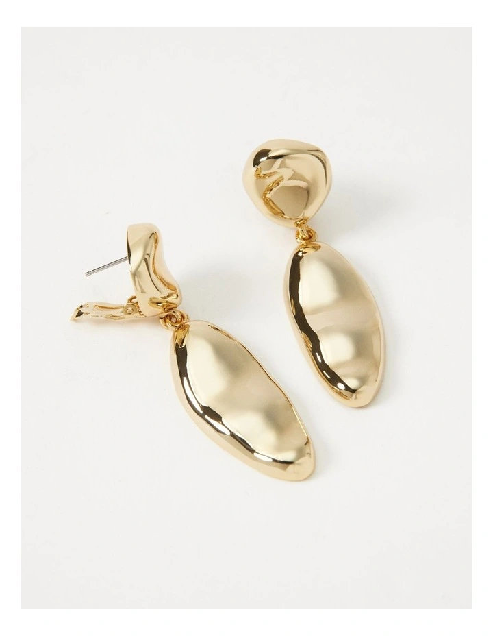The Millie Drop Earrings in Gold