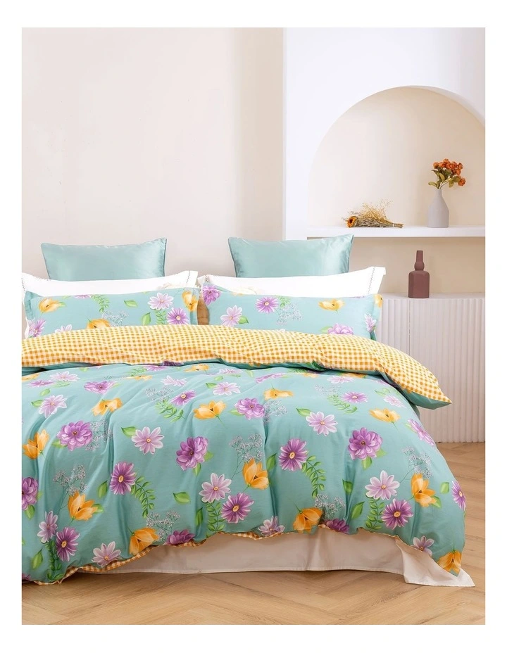 Zinnia Cotton Reversible Quilt Cover Set in Baby Blue
