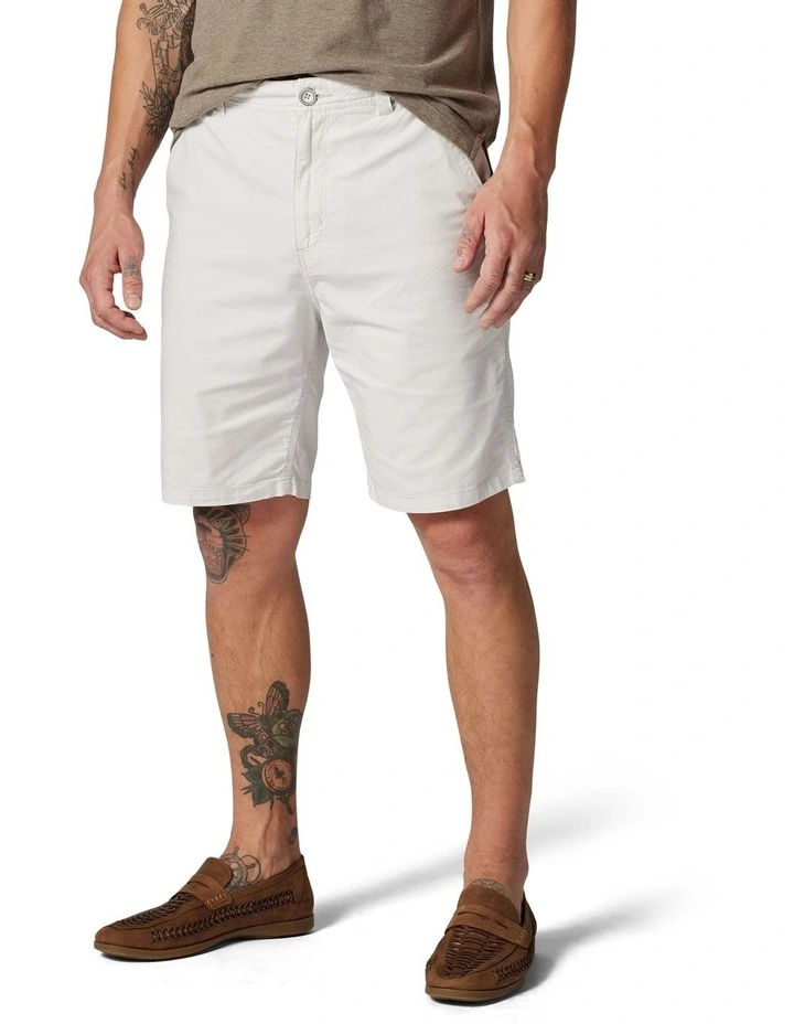 The Gunn 9" Short In White