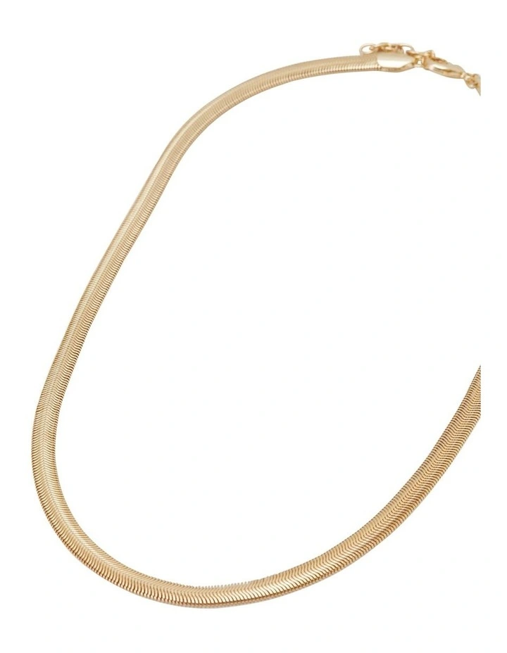 Blanca Snake Chain Necklace in Light Gold