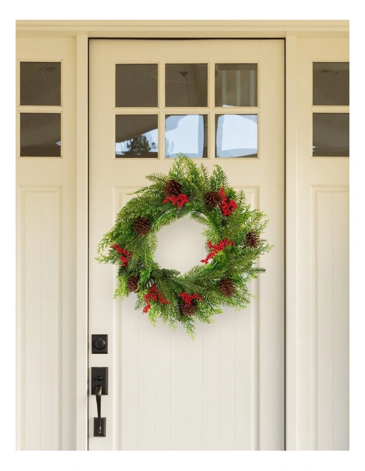 Pine Cone Christmas Wreath 50cm
