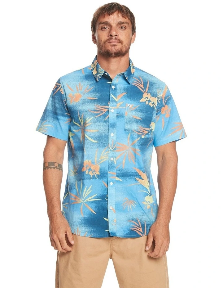 Fade Out Short Sleeve Shirt in Azure Blue