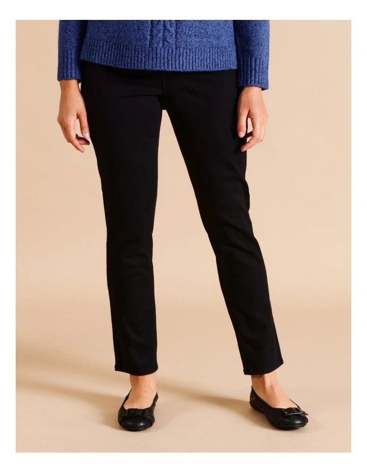 Organic Cotton Blend Wardrobe Staple Slim Full Length Jean in Black