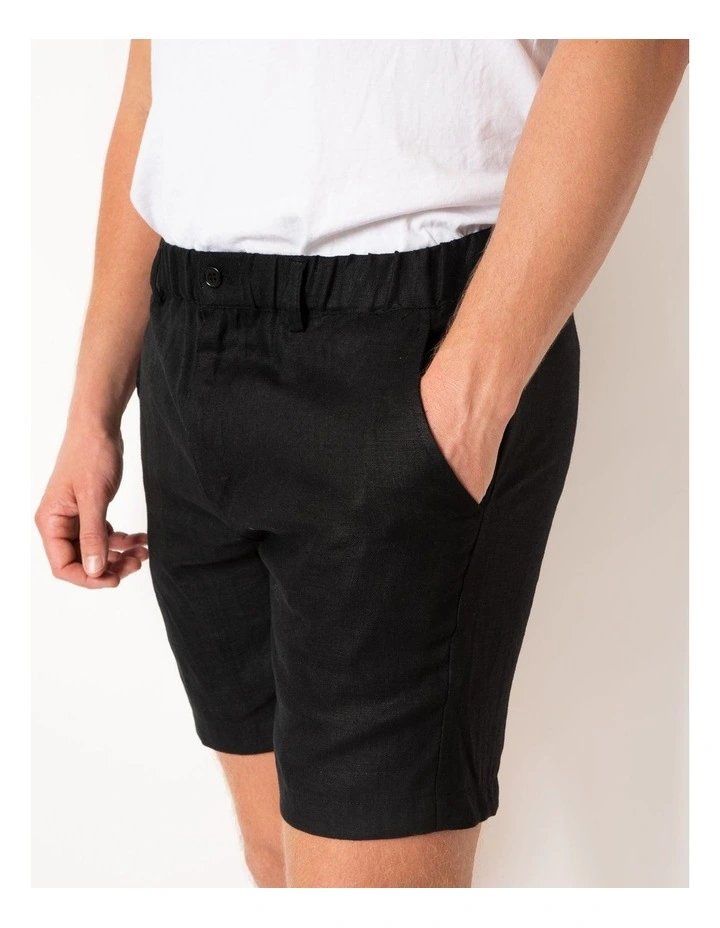 Linen Shorts in Black