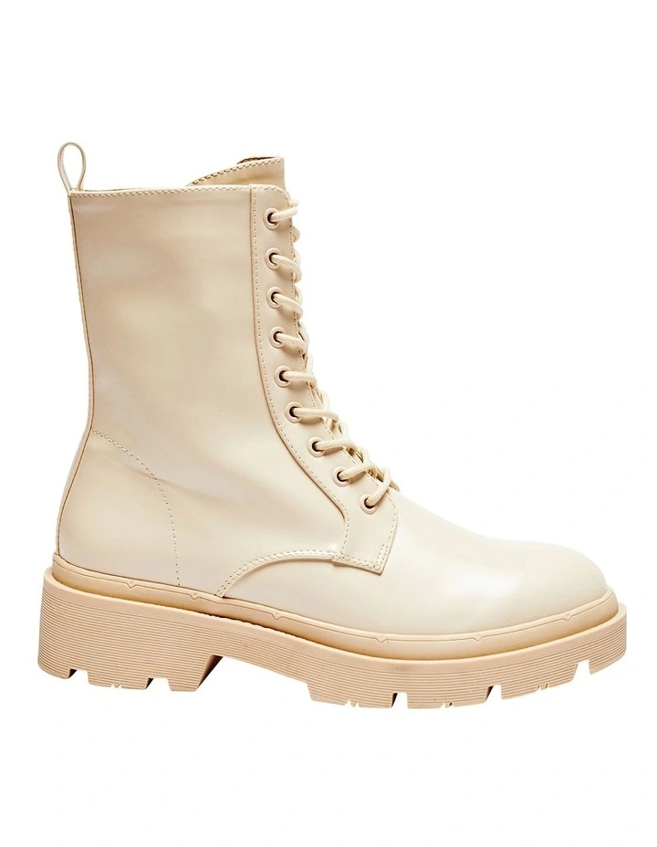 Hammond Nude Smooth Boots