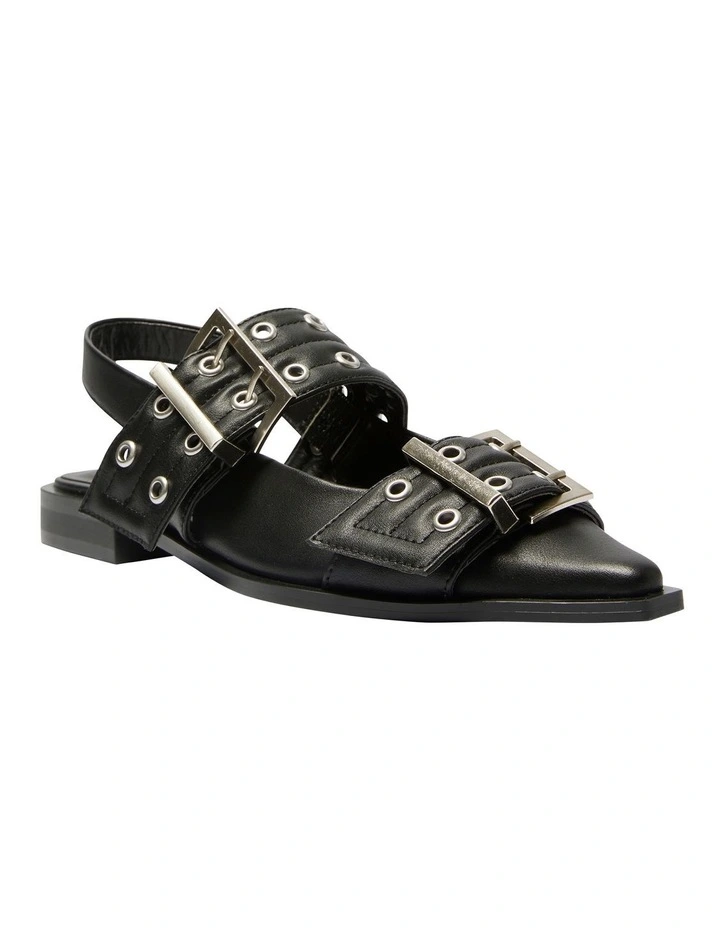 Suzie Flat Shoes in Black