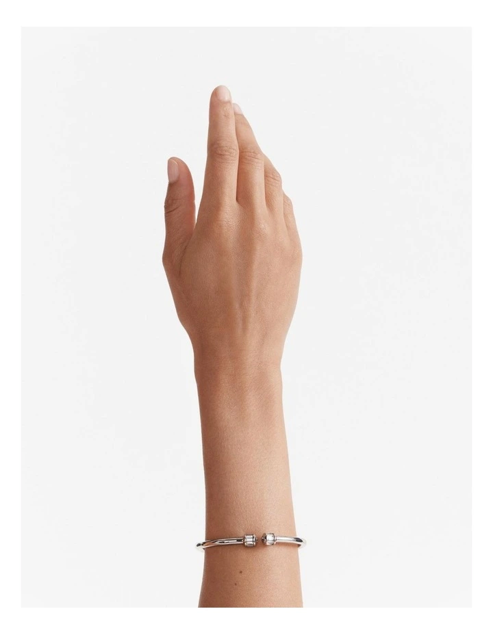 Descent Bangle in Silver