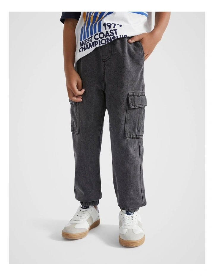 Cargo Jeans in Storm Wash