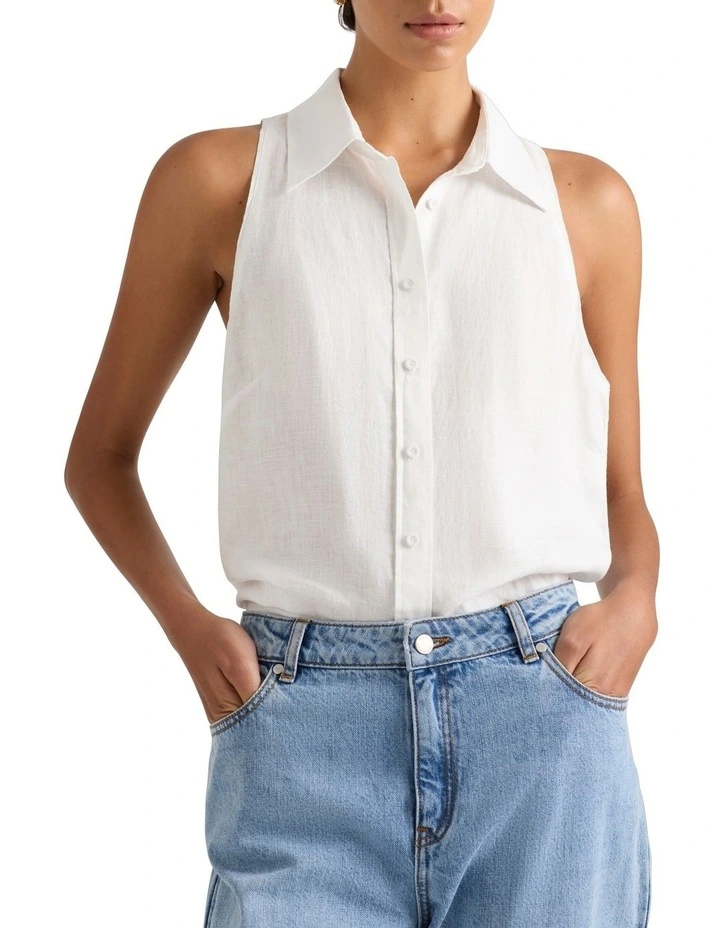 Una Sleeveless Linen Shirt in White