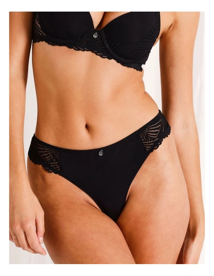 Harlow G-string in Black