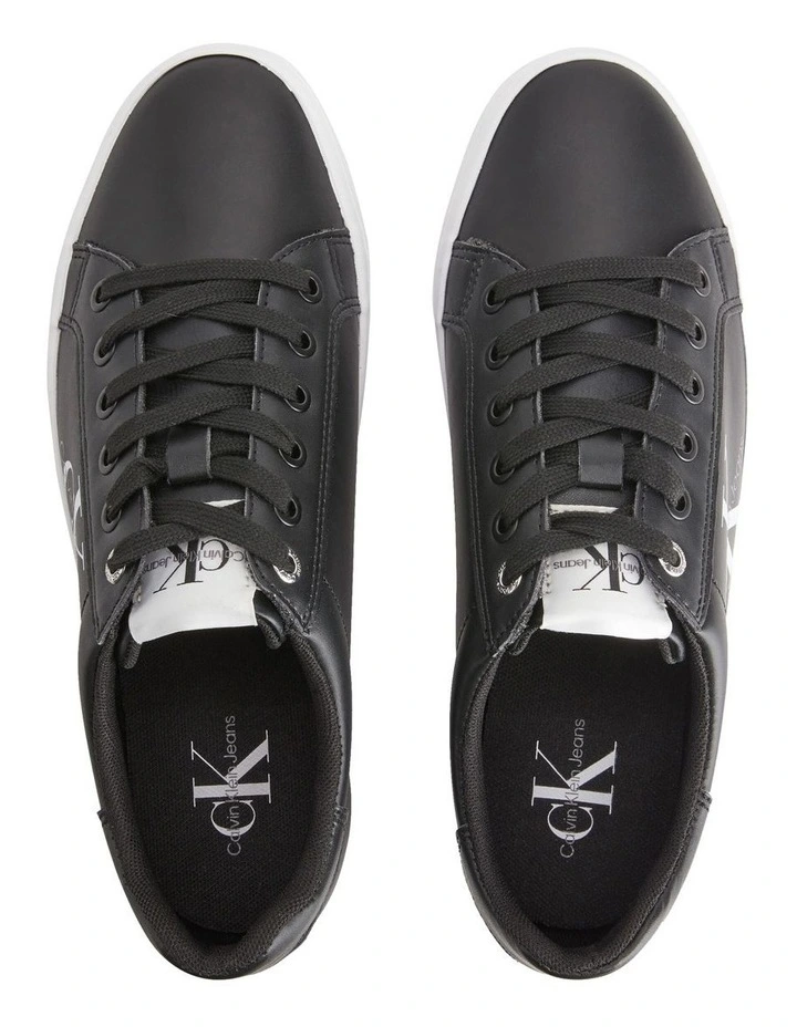 Leather Platform Lace Up Sneaker in Black
