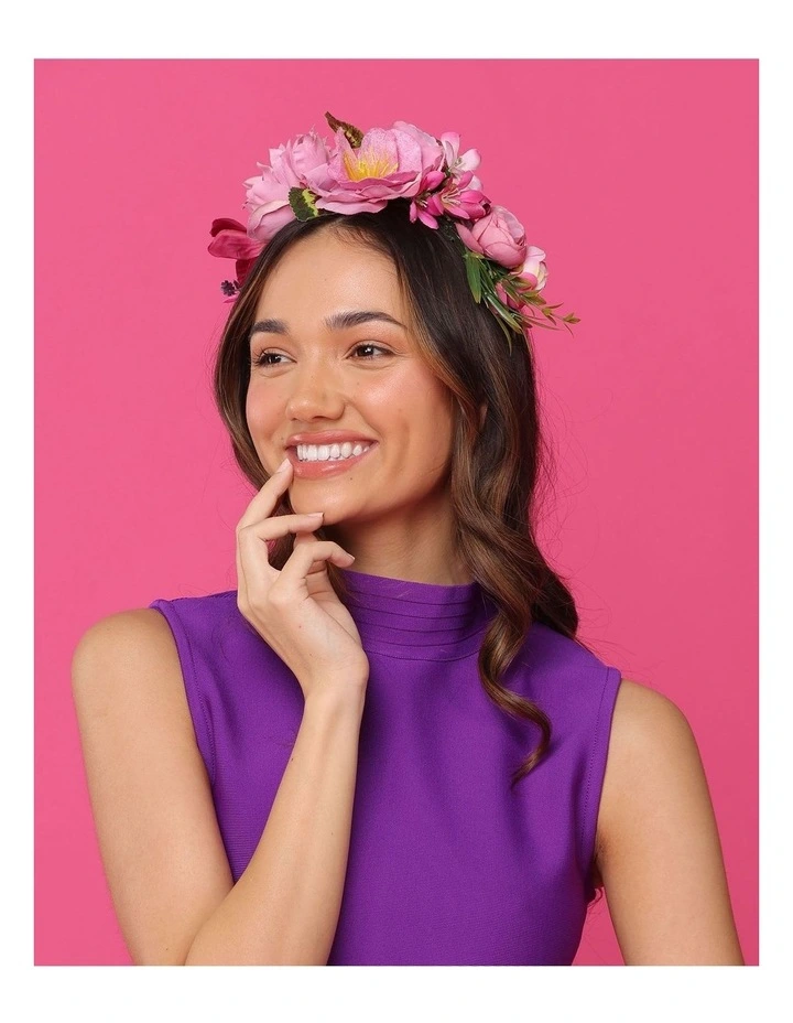 Dori Fascinator in Hot Pink