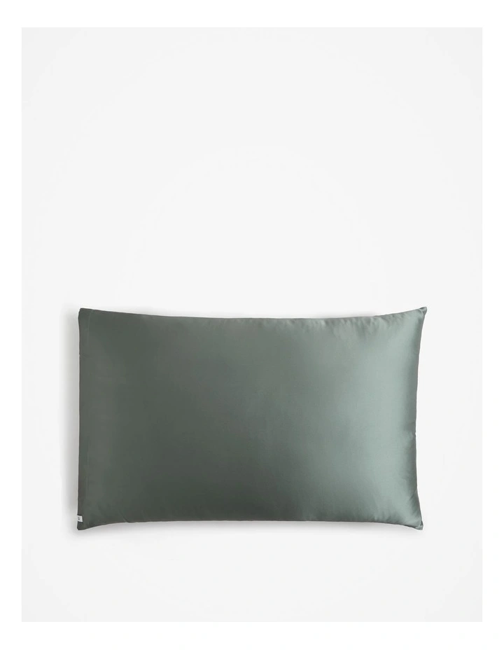 Silk Pillowcase in Bermuda