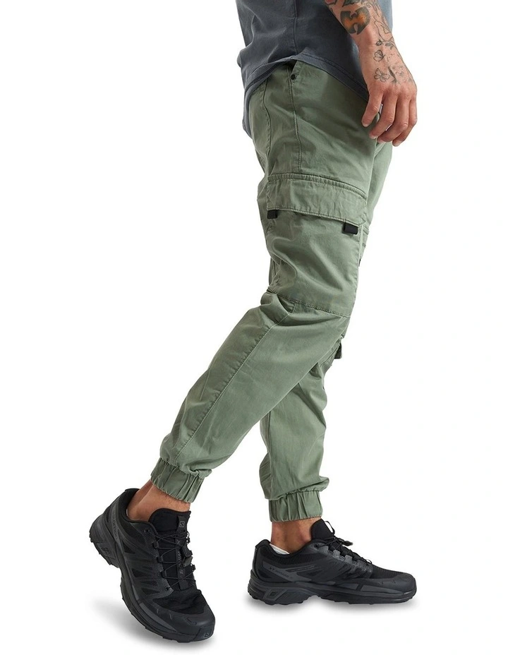 F100 Cargo Jogger in Khaki