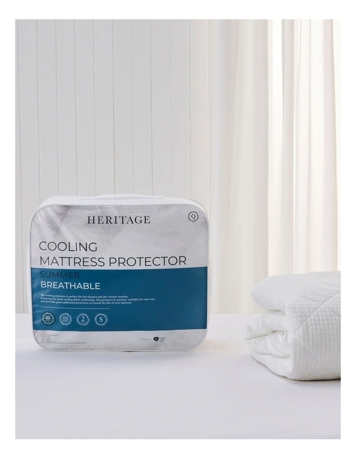Cooling Mattress Protector in White