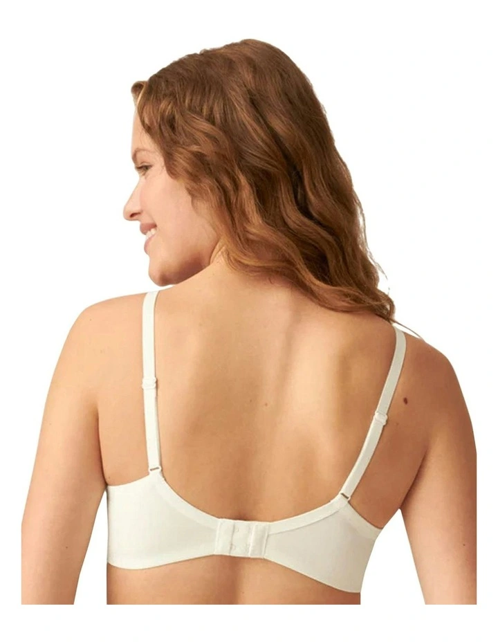 The Friday Wirefree Recycled Lace Bra in Ecru