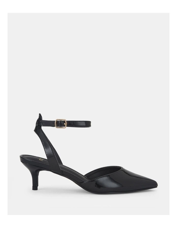 Ingerid Pumps in Black Patent