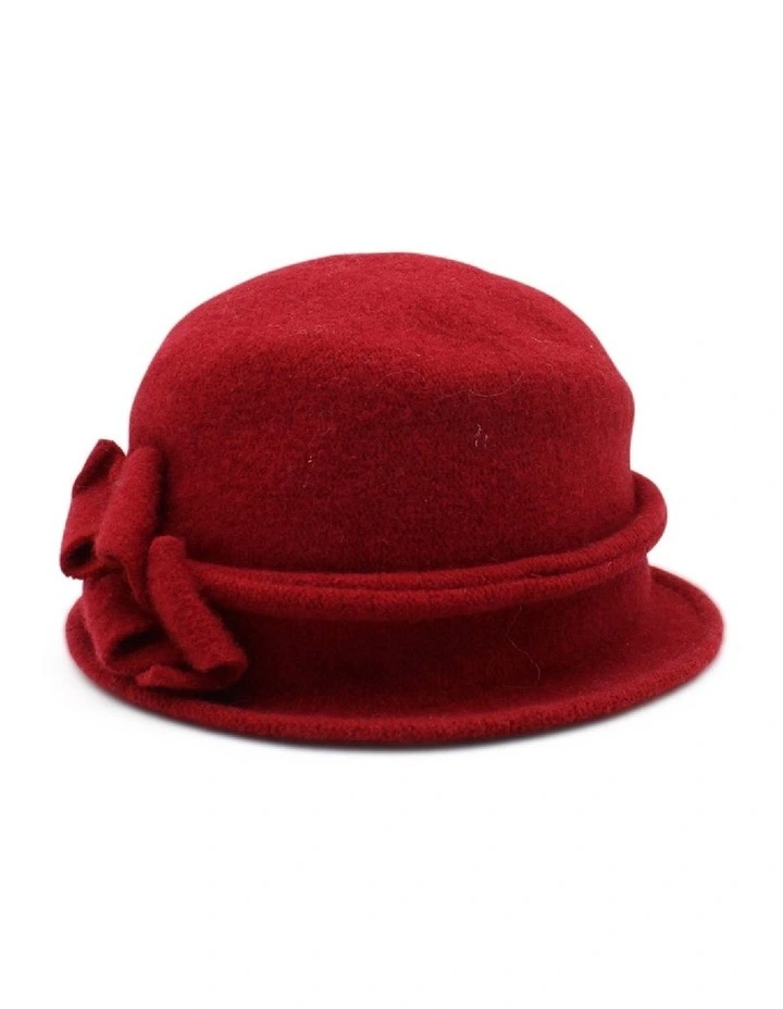 Joy Woolen Pull On Hat in Red