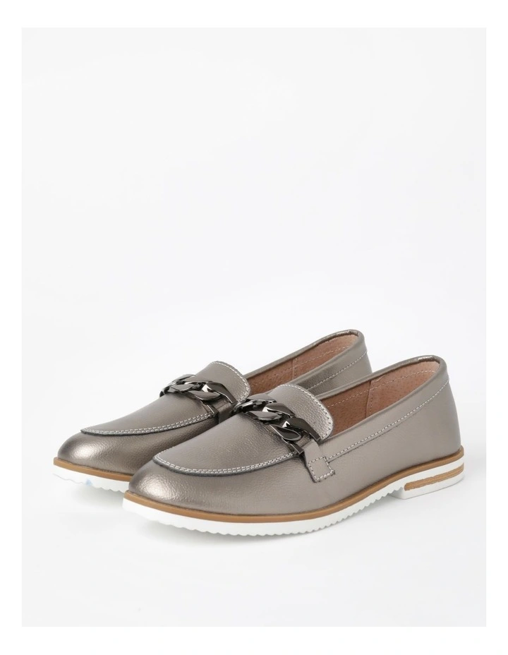 Knightly Flat Shoes in Pewter Leather