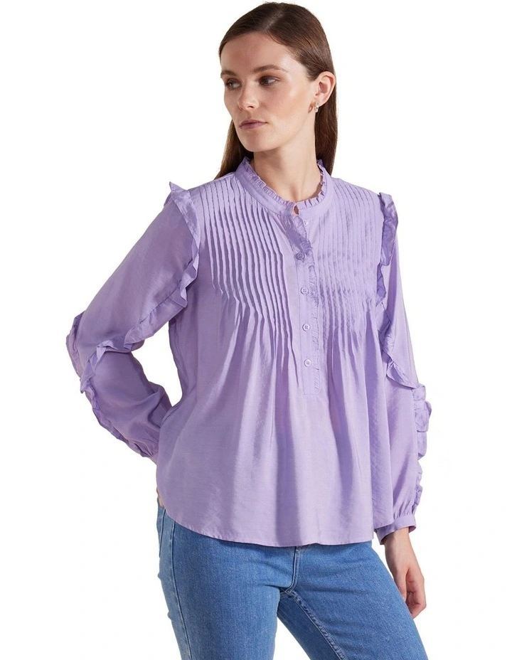 Lapped Ruffle Top in Lilac
