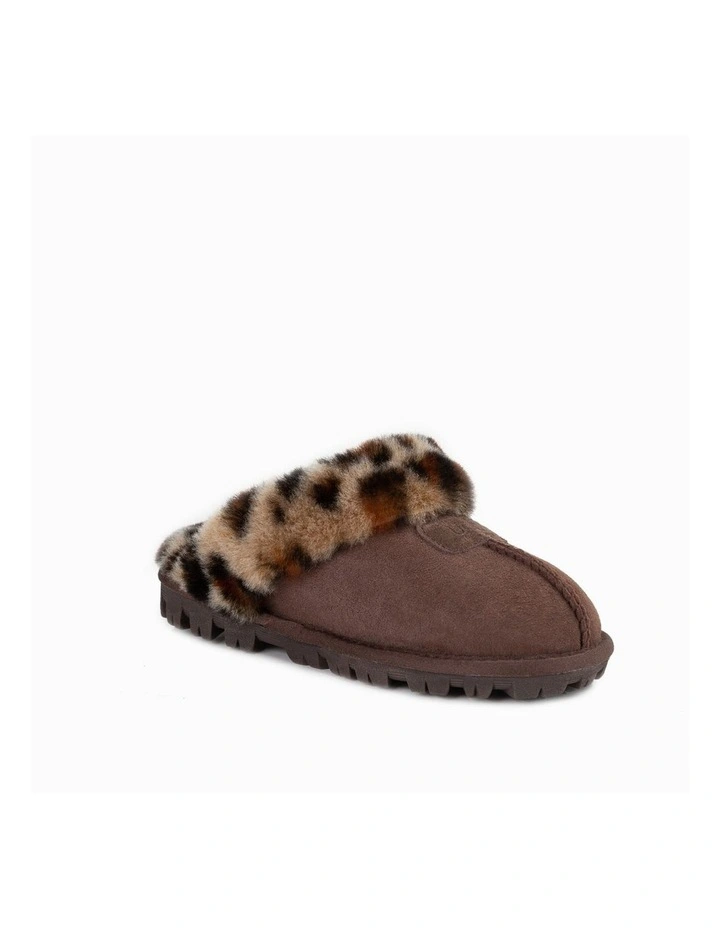 Leopard Print Water Resistant Coquette Slipper in Chocolate