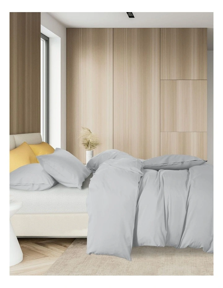 1000 Thread Count Cotton Blend Quilt Cover Set in Silver