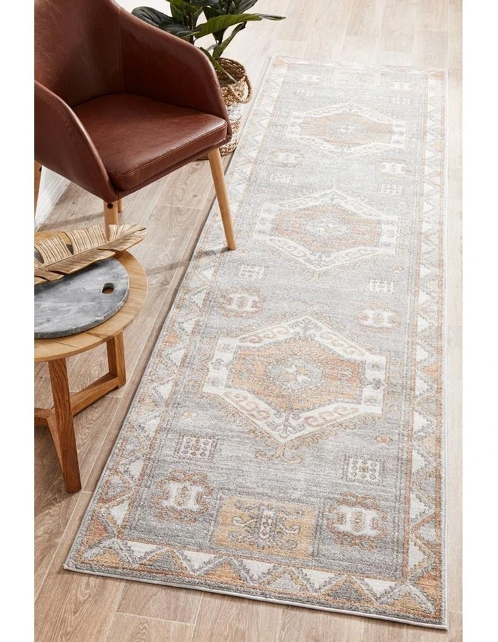 Mayfair Caitlen Rug in Grey