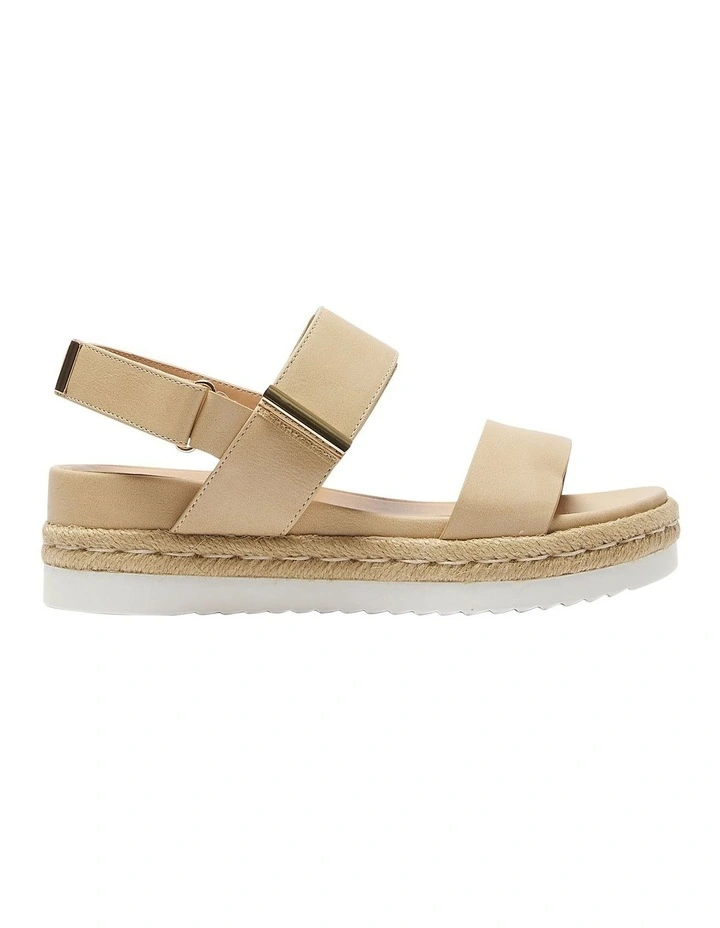 Warner Sandals in Nude