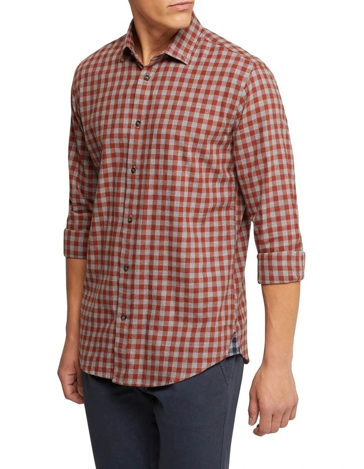Stratton Flannel Check Shirt in Brown