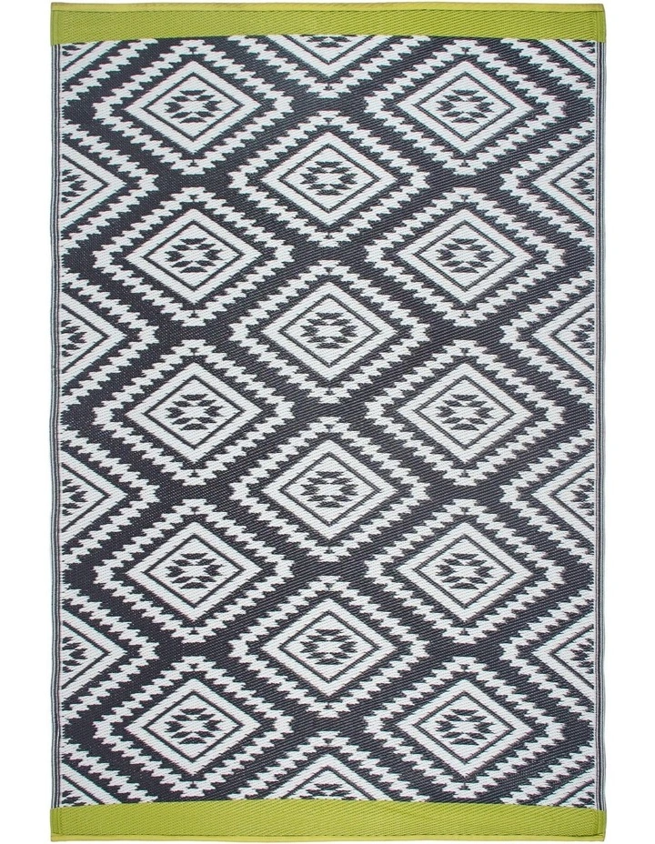 180x270cm Valencia Recycled Plastic Outdoor Rug and Mat