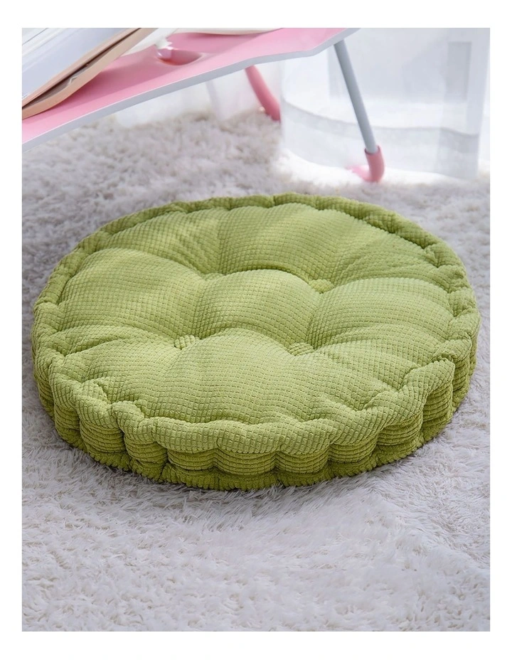 Round Cushion in Green