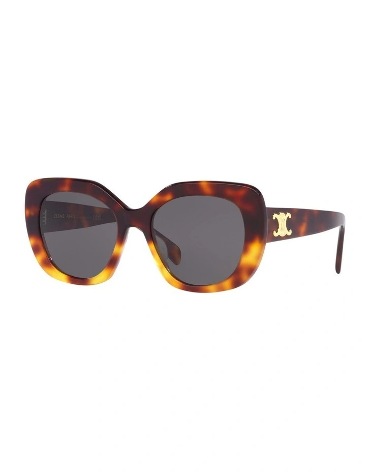 CL40226U Sunglasses in Tortoise