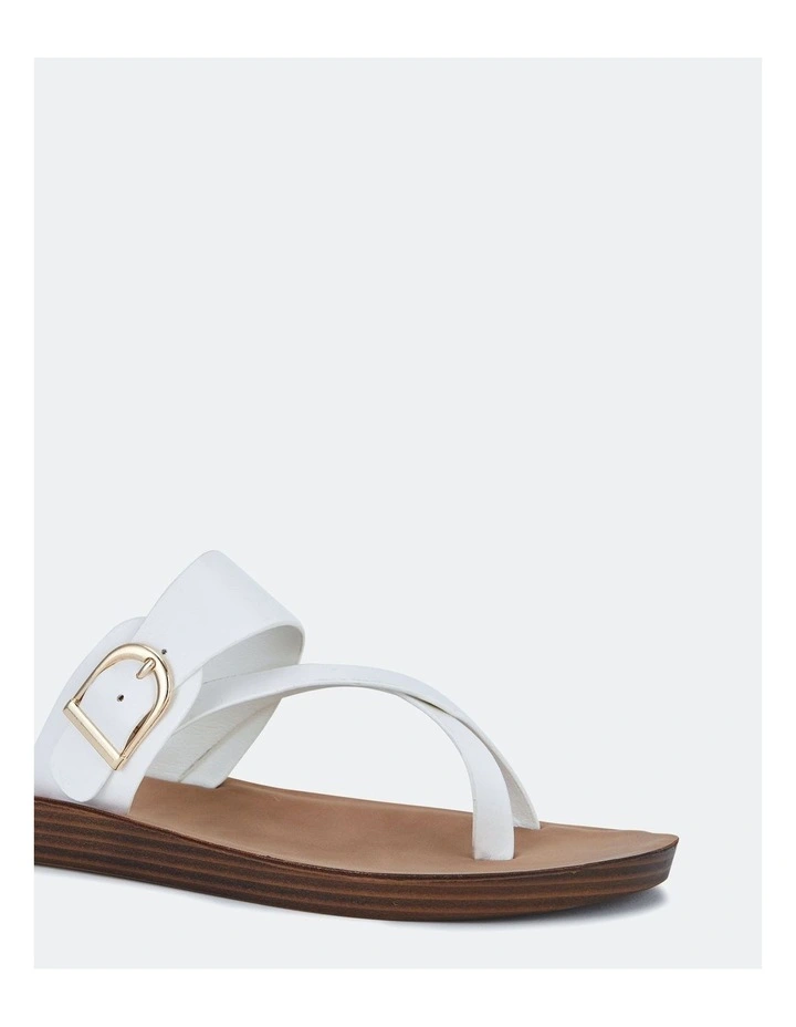 Samu Sandals in White