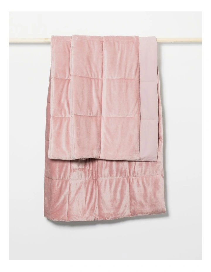 Quilted Plush Blanket in Blush