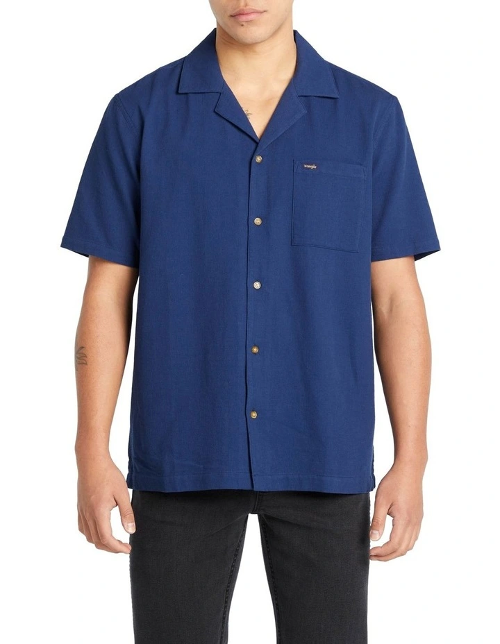 Resort Shirt in Wash Navy