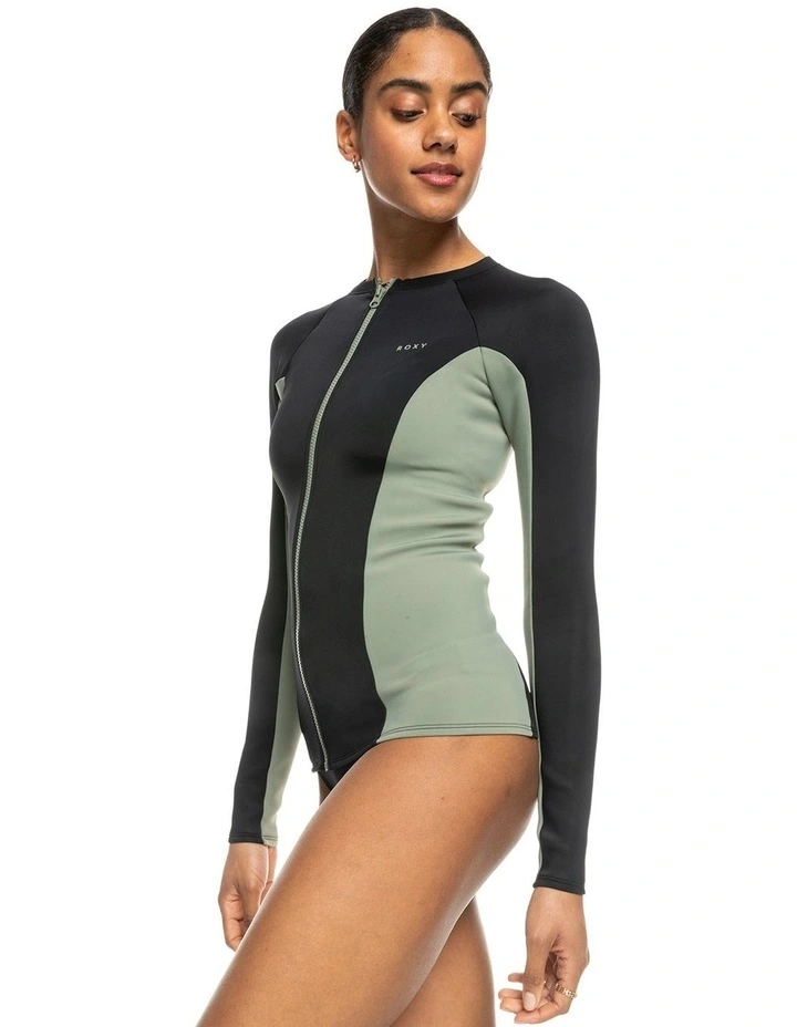 Pro Wave Long Sleeve Zipped Rash Vest in Anthracite