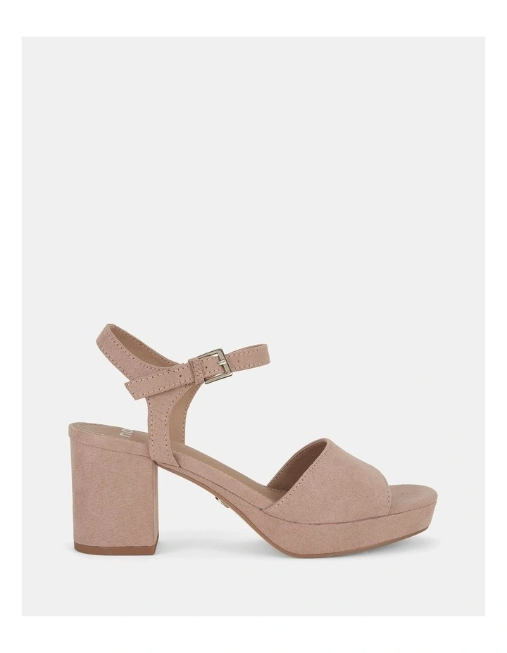 Leto Sandals in Nude