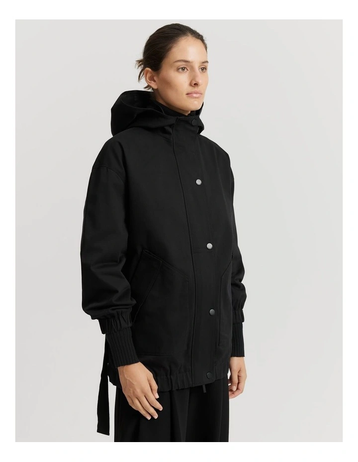 Longline Anorak in Black
