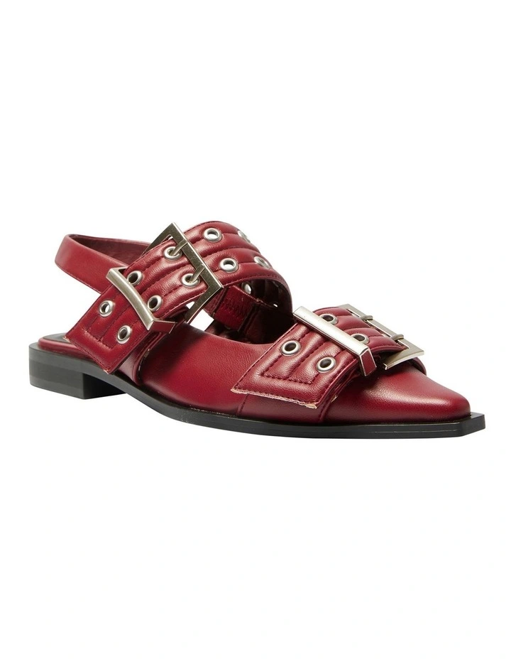 Suzie Flat Shoes in Red Smooth