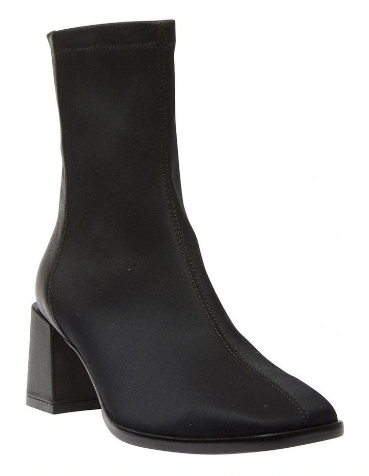 Paula Boots in Black Glove/Stretch