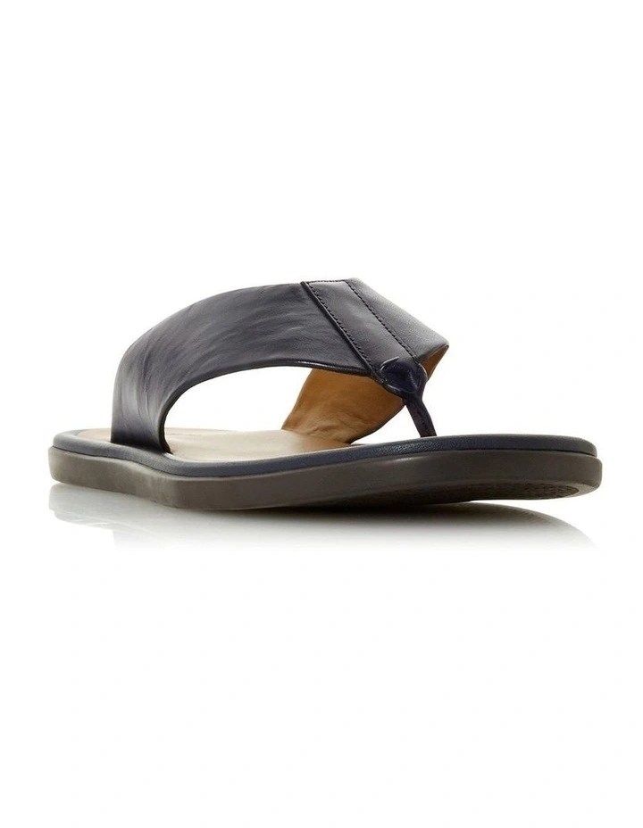 Fizzz Sandal in Navy