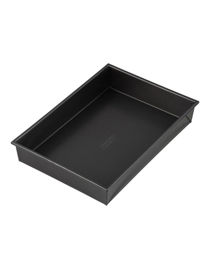 BakerMaker Non-Stick Rectangular Cake Pan 33x23cm in Black