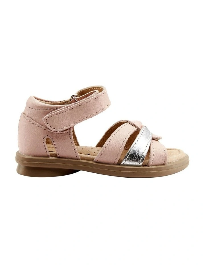 Clarise Sandals in Pink