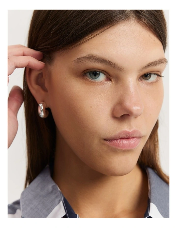 Large Round Hoop Earring in Silver