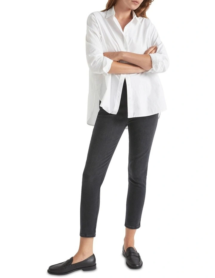 Core Skinny Jean in Black